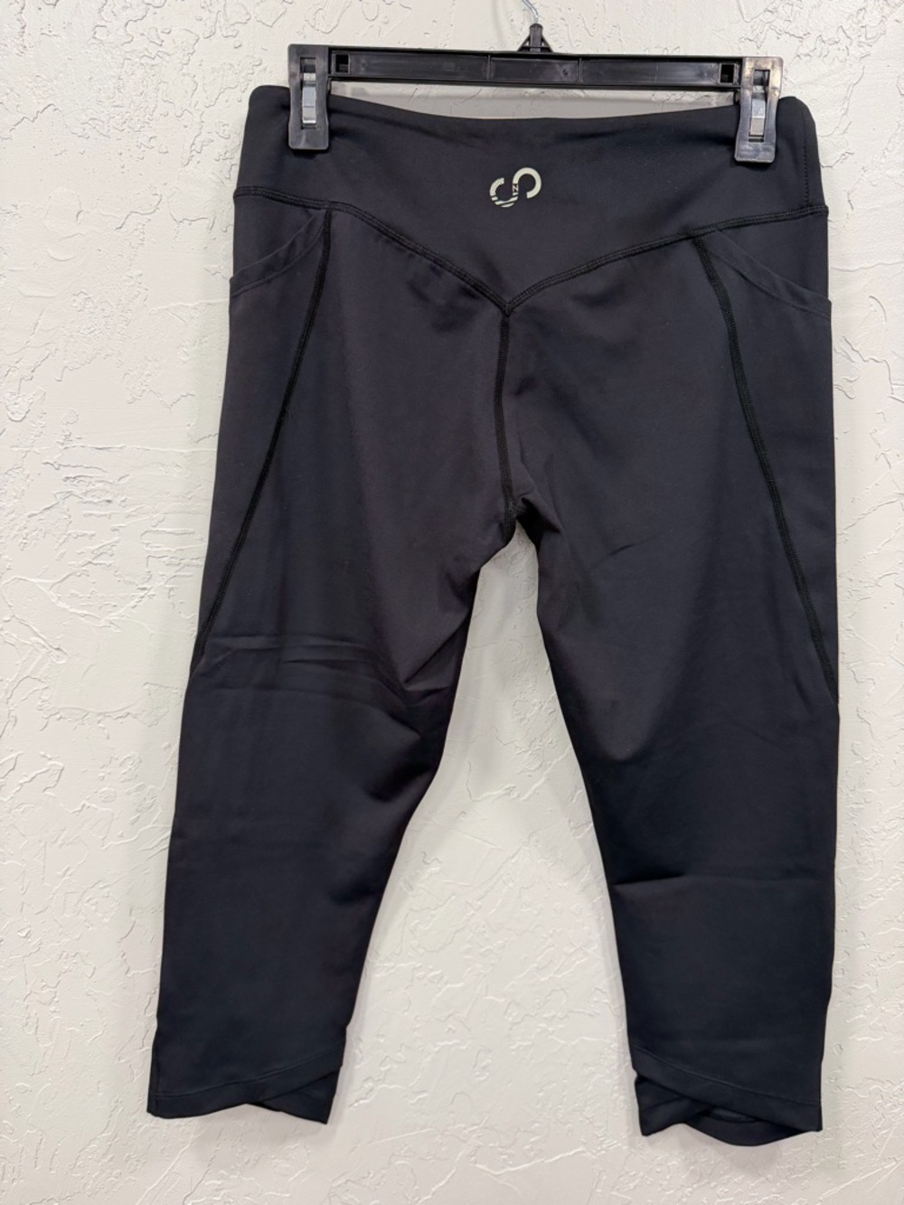Curves N Combatboots Black High Waisted Cropped Leggings Crossover Detail Large - Picture 2 of 3